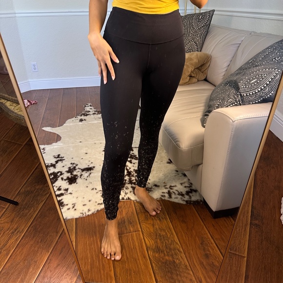 LULULEMON - compression run leggings w/ back zipper pocket - out of production! - Picture 2 of 7